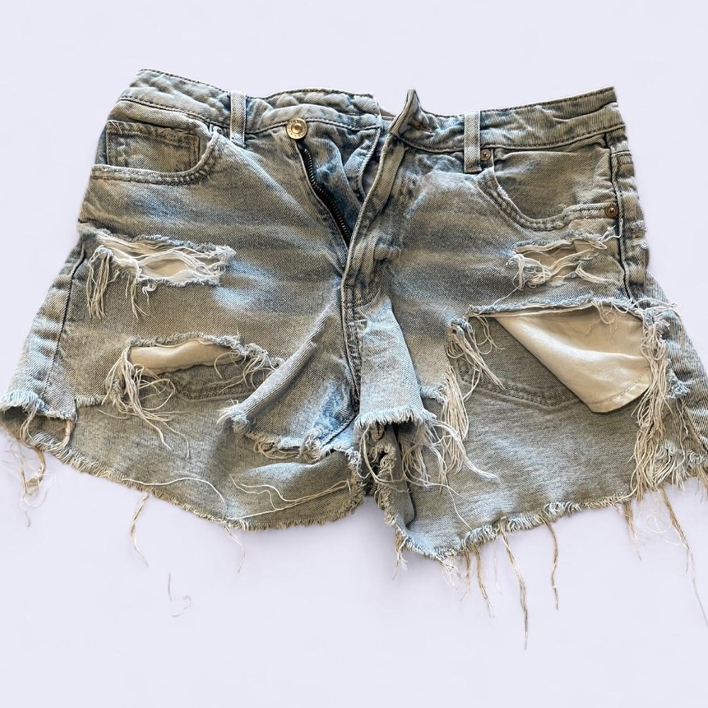 American Eagle Outfitters Light Blue Distressed Jean Shorts